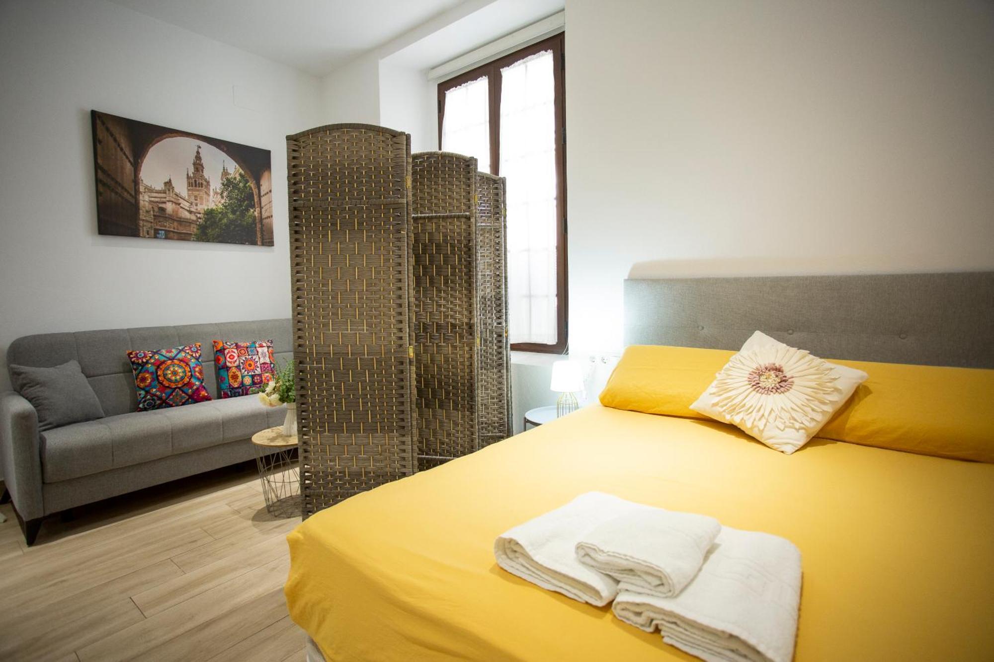 Wish Suite Cervantes Seville Ngoại thất bức ảnh